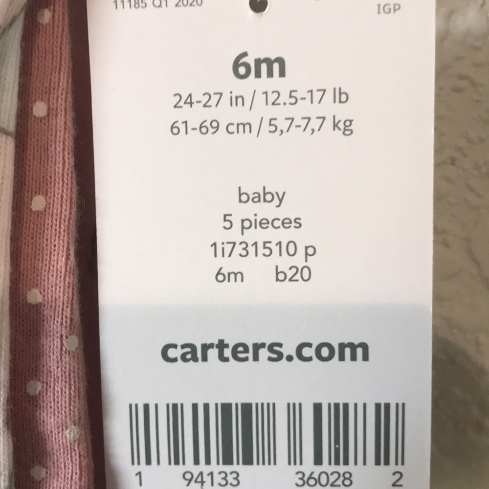 Carter’s Onsie Bundle - Picture 2 of 8
